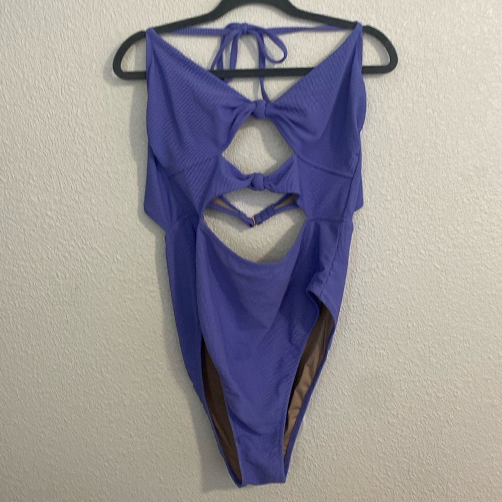 Shade & Shore- purple knot one piece- halter neck- Size XL